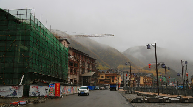 神龙架林区 山路弯弯