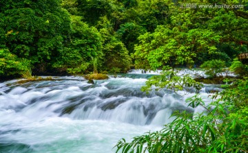 荔波瀑布风景