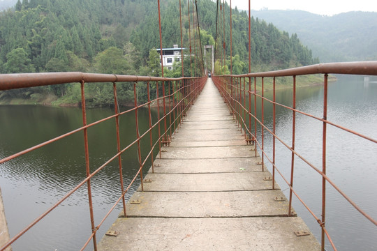双河口 吊桥