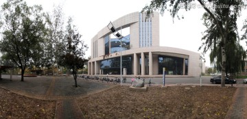 对外经贸大学图书馆全景