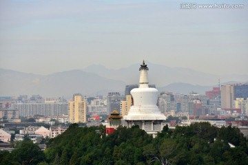 北海公园白塔