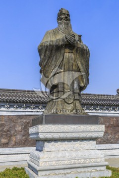 孔子雕像
