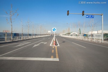 马路