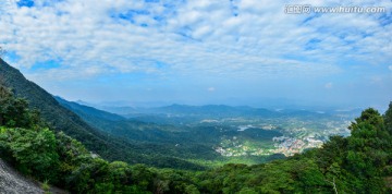 罗浮山山顶远眺