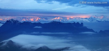 牛背山全景接片