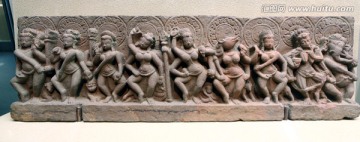 印度湿婆陪伴七母神像