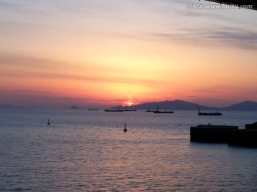 海上日落