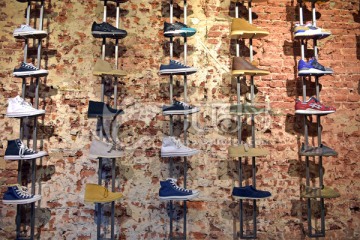 荷兰品牌鞋店展示