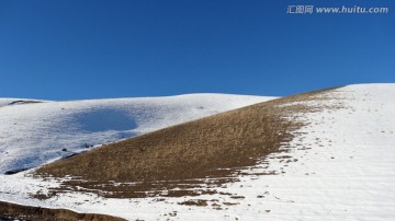 新疆冬季高山