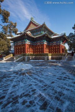 雪后北京北海公园团城