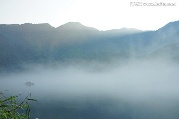 湖光山色 流水生财