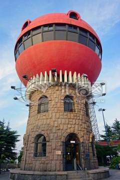 青岛信号山公园蘑菇楼