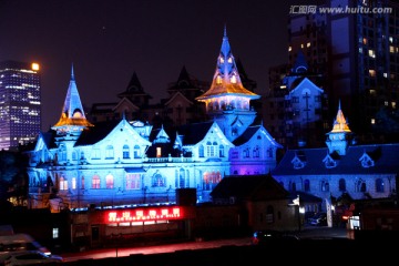 古堡夜景