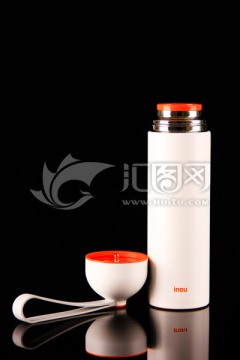 保溫杯