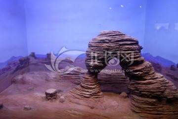 风化石头 土堆 黄土 博物馆