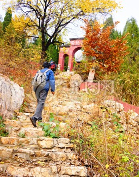 登山者 台阶