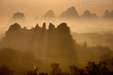 山区的早晨