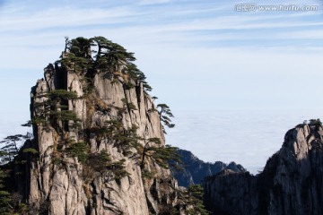 黄山 山峦起伏 云海苍茫