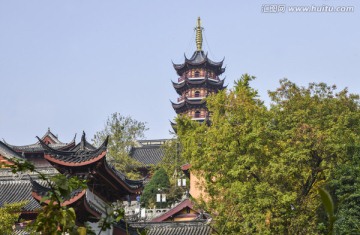 鸡鸣寺