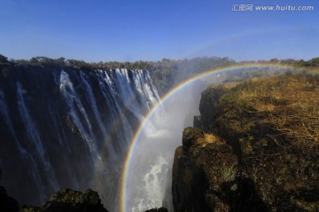 维多利亚瀑布的彩虹