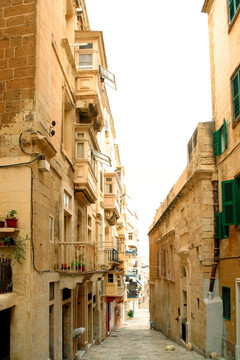 马耳他架构，典型住宅