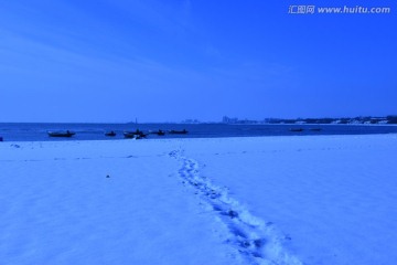 沙滩雪景