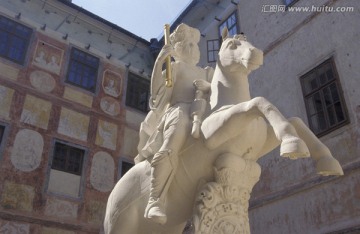  骑士雕像 