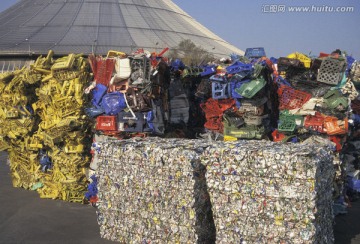 塑料垃圾堆放
