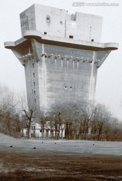 防空塔