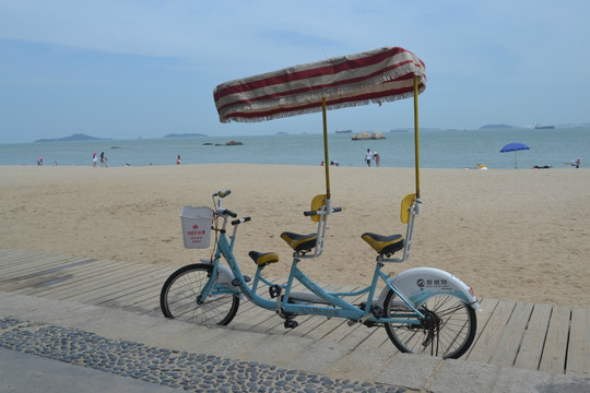 沙滩单车