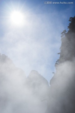 水墨黄山 竖片 云海苍茫