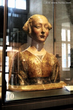 法国卢浮宫女子雕塑美丽形象
