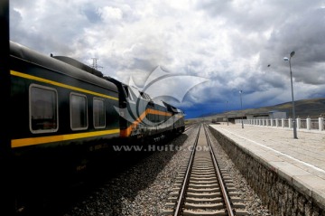 西藏风光 青藏铁路 天路