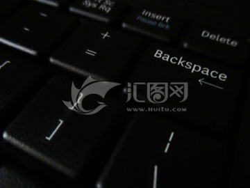 电脑键盘Backspace键