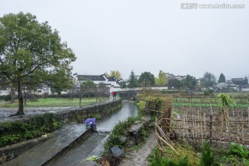 西递村村头