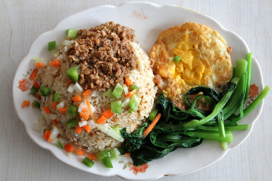 炒饭 拌炒饭 煎鸡蛋