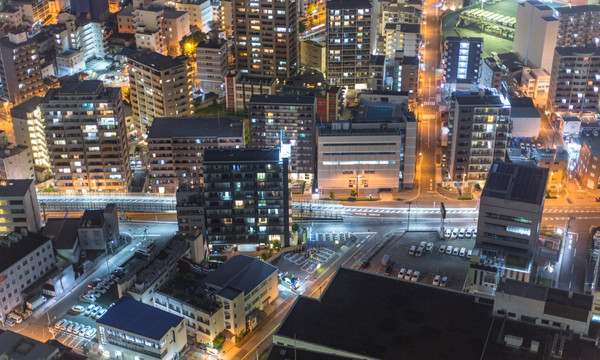 鸟瞰繁华城市夜景