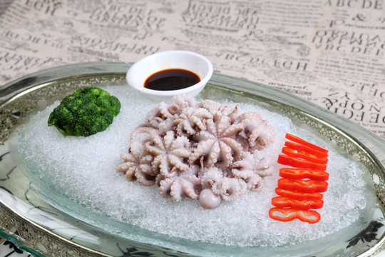 日本料理乌鱼籽特写