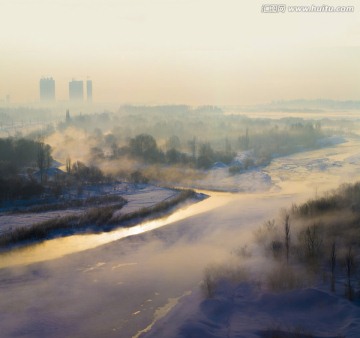 伊犁河之冬