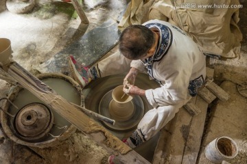 拉坯 手工制瓷技艺流程