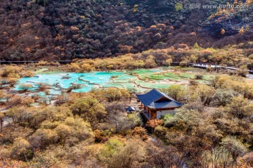 四川黄龙钙化彩池