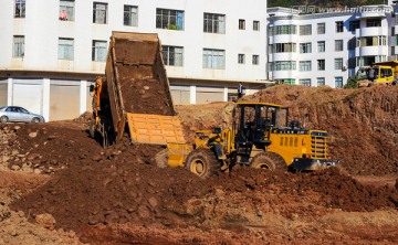 工程建設 裝載機施工 土石方