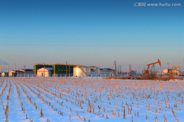 油田 油罐 油气工厂