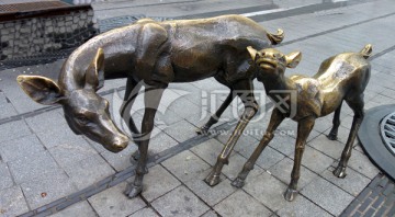 鹿 铜雕鹿 雕塑鹿
