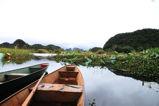 小船流水