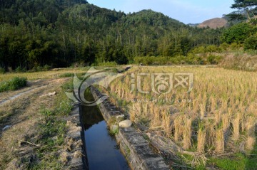 水利建設