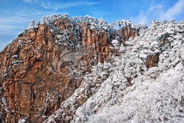 雪山