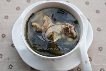 海帶排骨湯
