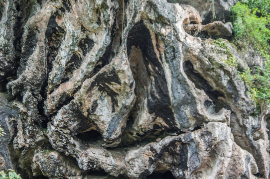 原生态火山溶岩艺术品