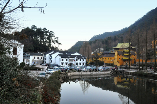 九华山风光 九华街街景